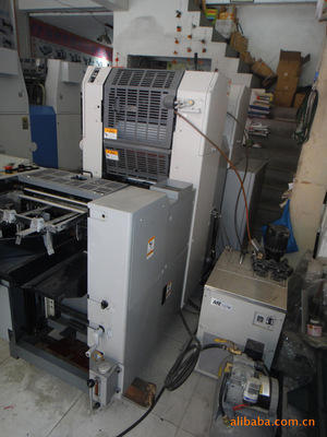 八開(kāi)濱田雙色酒精機(jī) 專(zhuān)業(yè)印刷設(shè)備的全面介紹